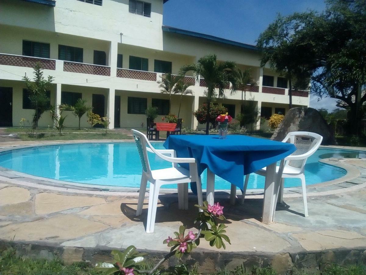Ashari Hotel Shanzu المظهر الخارجي الصورة
